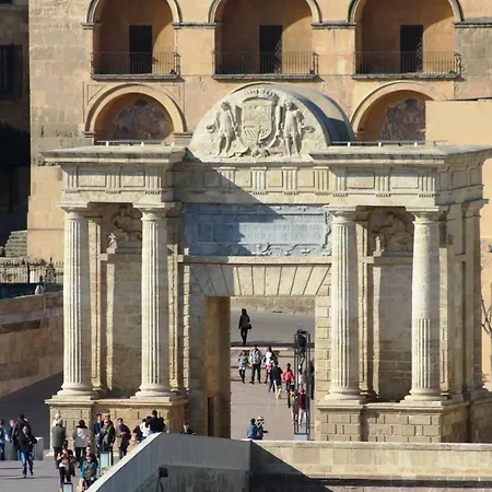 Apartamento Plaza De San Pedro Apartmán Córdoba